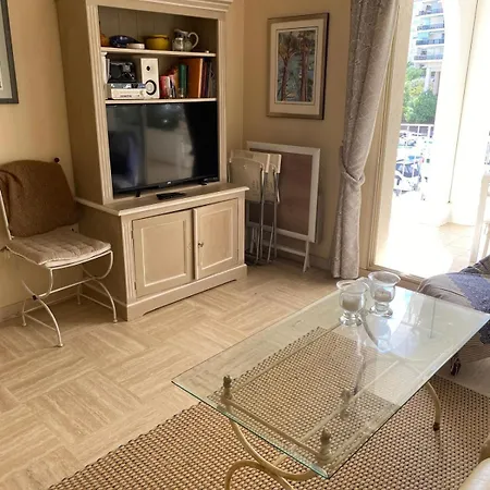 公寓 Ile De Cannes -3 Pieces Mandelieu